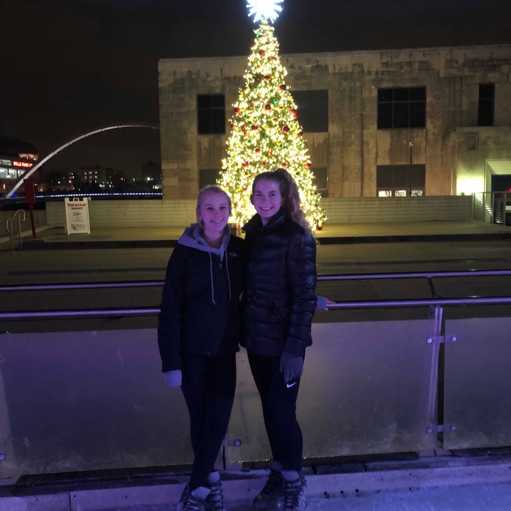 Meet your Posher, Alexis